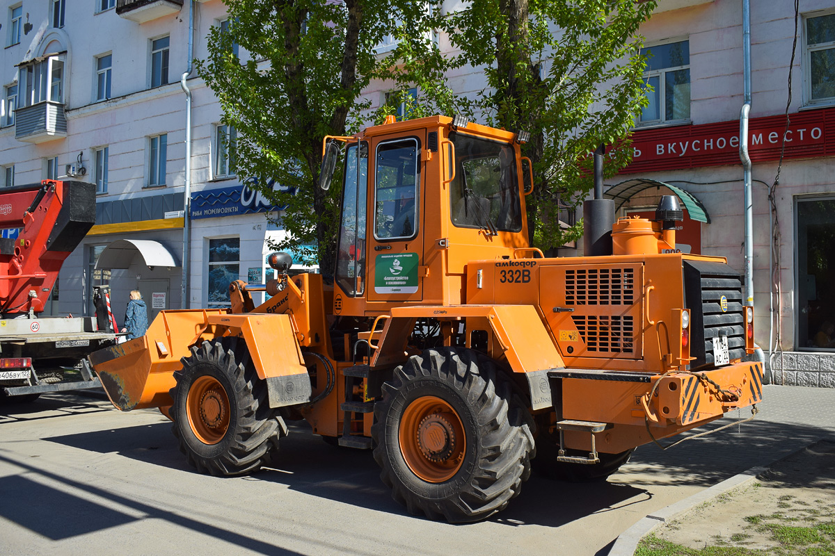 Алтайский край, № 1184 АС 22 — Амкодор-332В