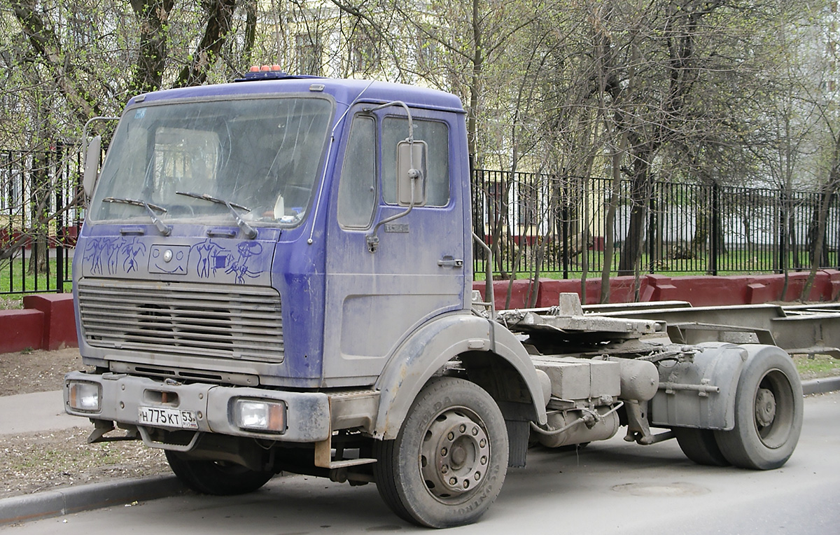 Новгородская область, № Н 775 КТ 53 — Mercedes-Benz NG 1628