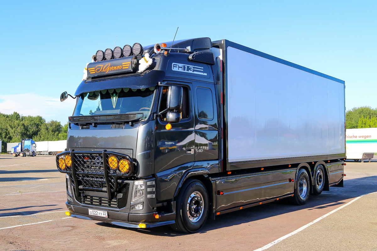 Алтайский край, № А 022 УУ 22 — Volvo ('2008) FH.520 [X9P]; Московская область — Фестиваль TruckDay 2024