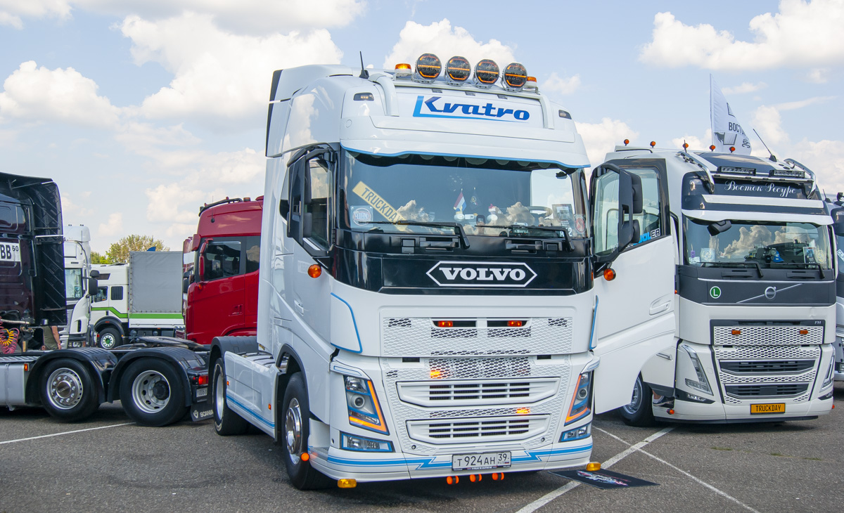 Калининградская область, № Т 924 АН 39 — Volvo ('2012) FH.460 [X9P]; Московская область — Фестиваль TruckDay 2024