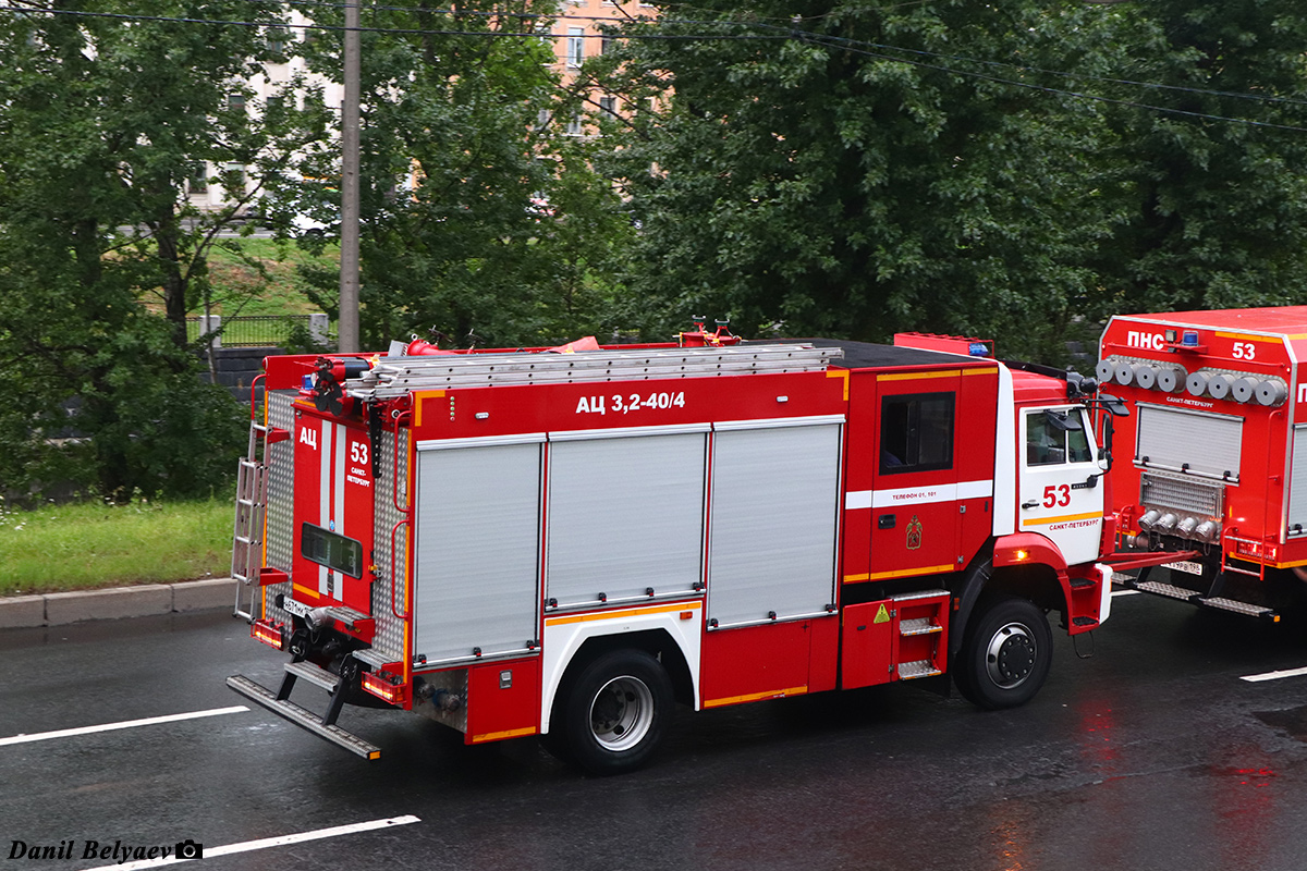 Санкт-Петербург, № Н 671 МК 198 — КамАЗ-43265-D5(66)