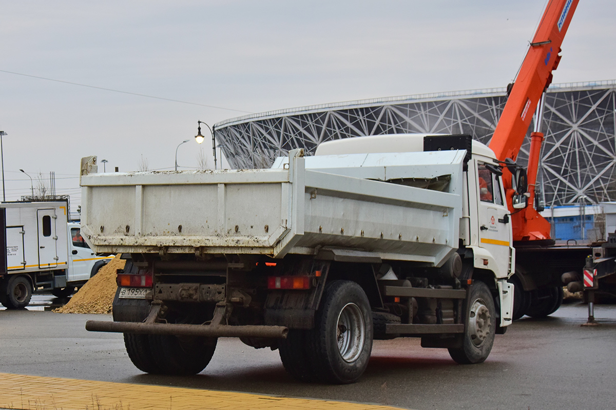 Волгоградская область, № В 195 ХО 134 — КамАЗ-43255-R4(28)