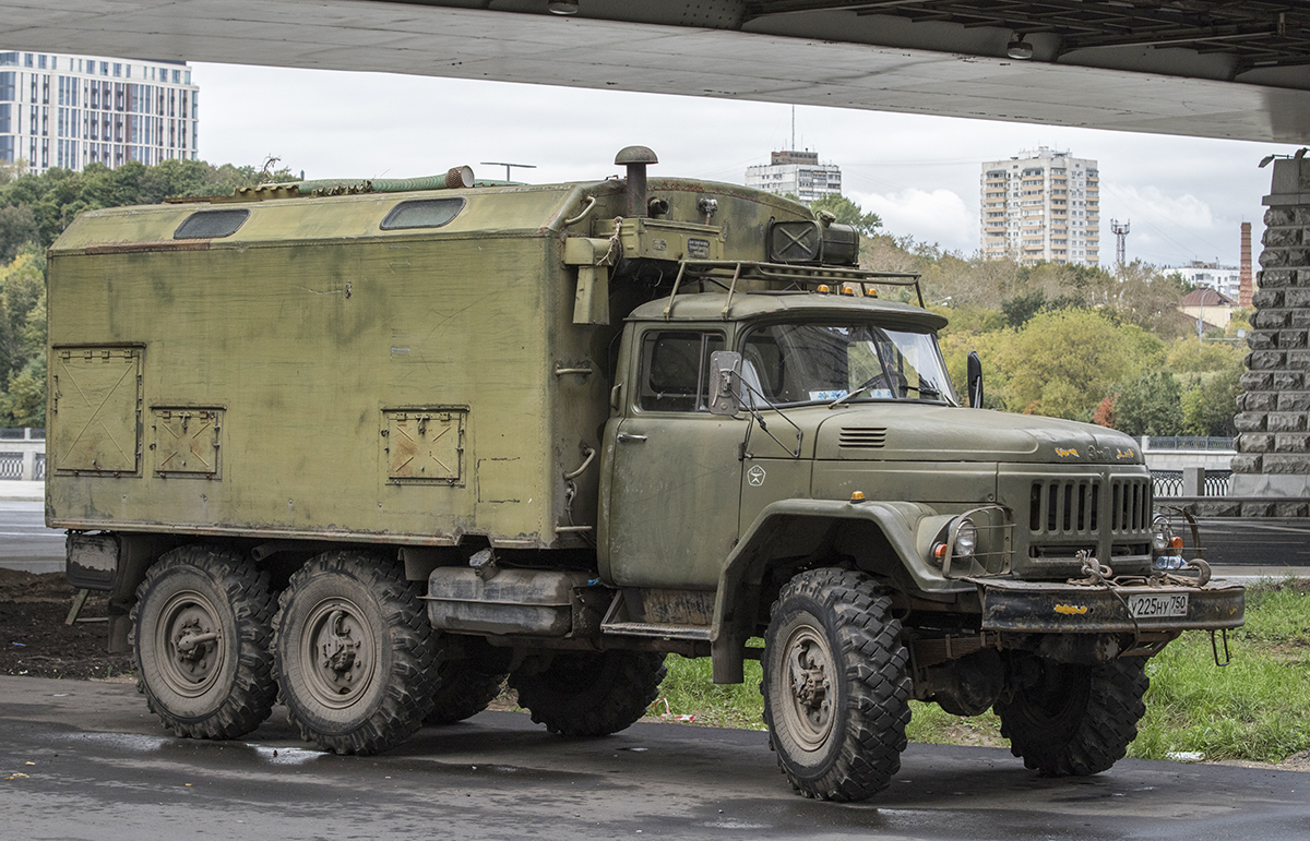 Московская область, № У 225 НУ 750 — ЗИЛ-131 (общая модель)
