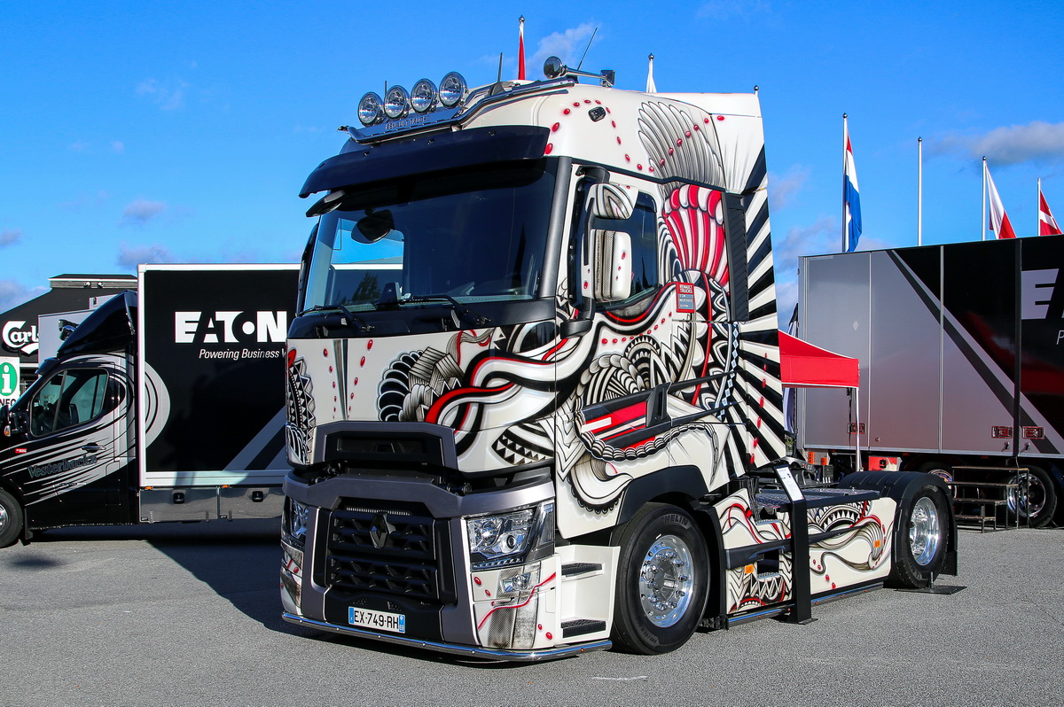 Франция, № EX-749-RH — Renault T-Series ('2013); Финляндия — Power Truck Show 2018