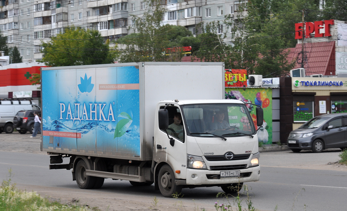 Омская область, № У 393 МЕ 55 — Hino 300