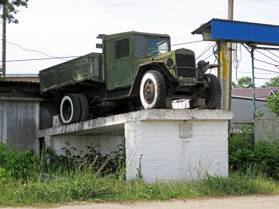 Кировская область, № (43) Б/Н 0009 — УралЗИС-5М; Техника на постаментах, памятники (Кировская область); Транспортные средства без номеров (Кировская область)