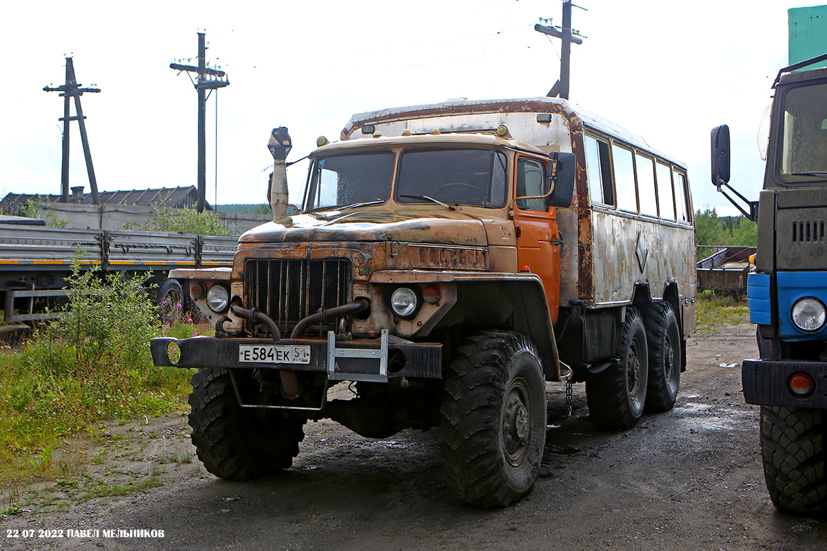 Мурманская область, № Е 584 ЕК 51 — Урал-375 (общая модель)