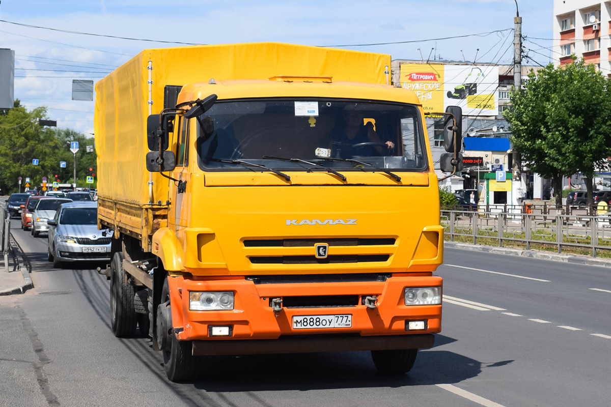 Москва, № М 888 ОУ 777 — КамАЗ-43253-R4(28)