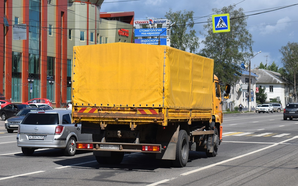 Москва, № М 888 ОУ 777 — КамАЗ-43253-R4(28)
