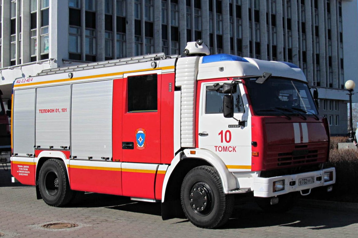 Томская область, № Е 732 УУ 70 — КамАЗ-43253-A3(96)
