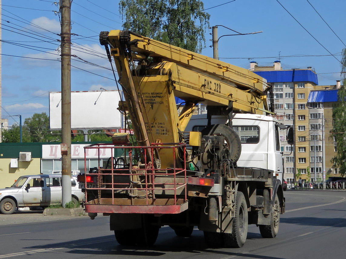 Кировская область, № У 087 РТ 43 — МАЗ-533702