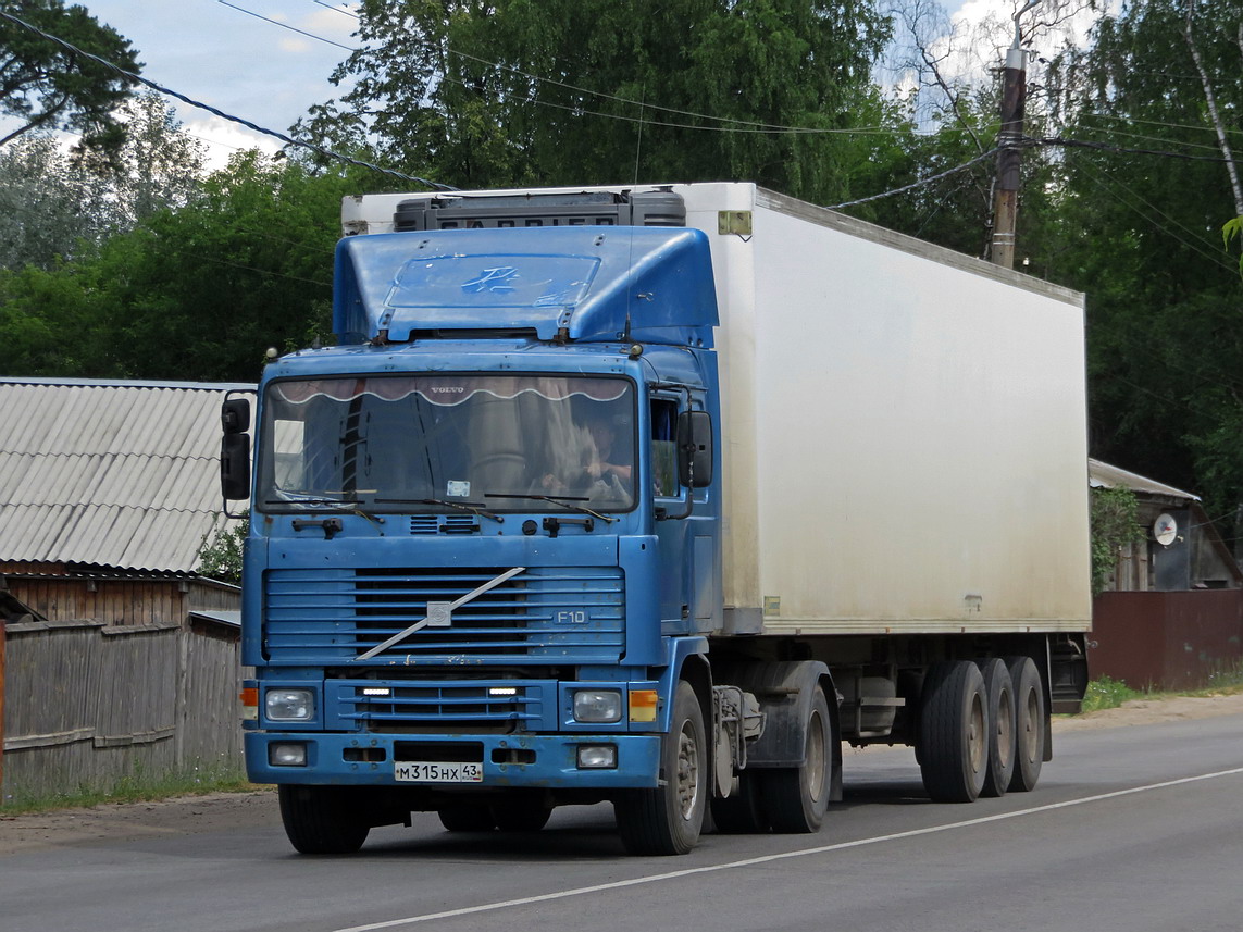 Кировская область, № М 315 НХ 43 — Volvo ('1987) F10