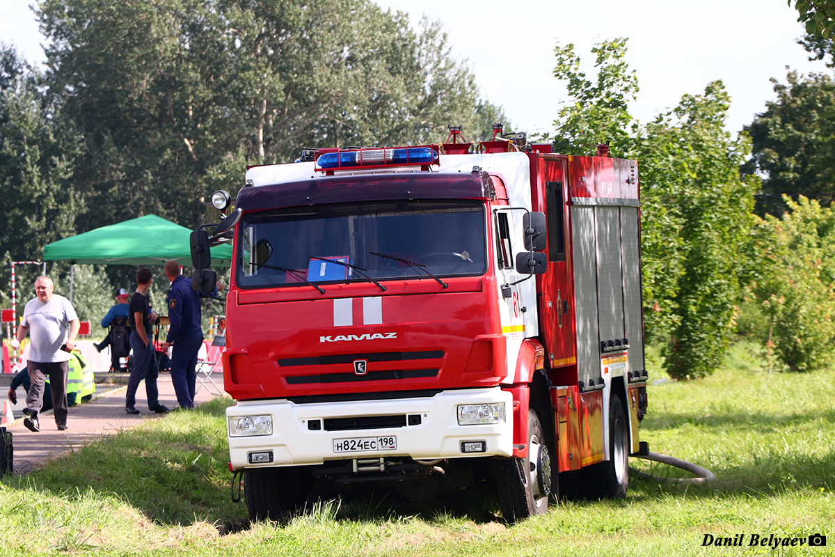 Санкт-Петербург, № Н 824 ЕС 198 — КамАЗ-43265-D5(66)