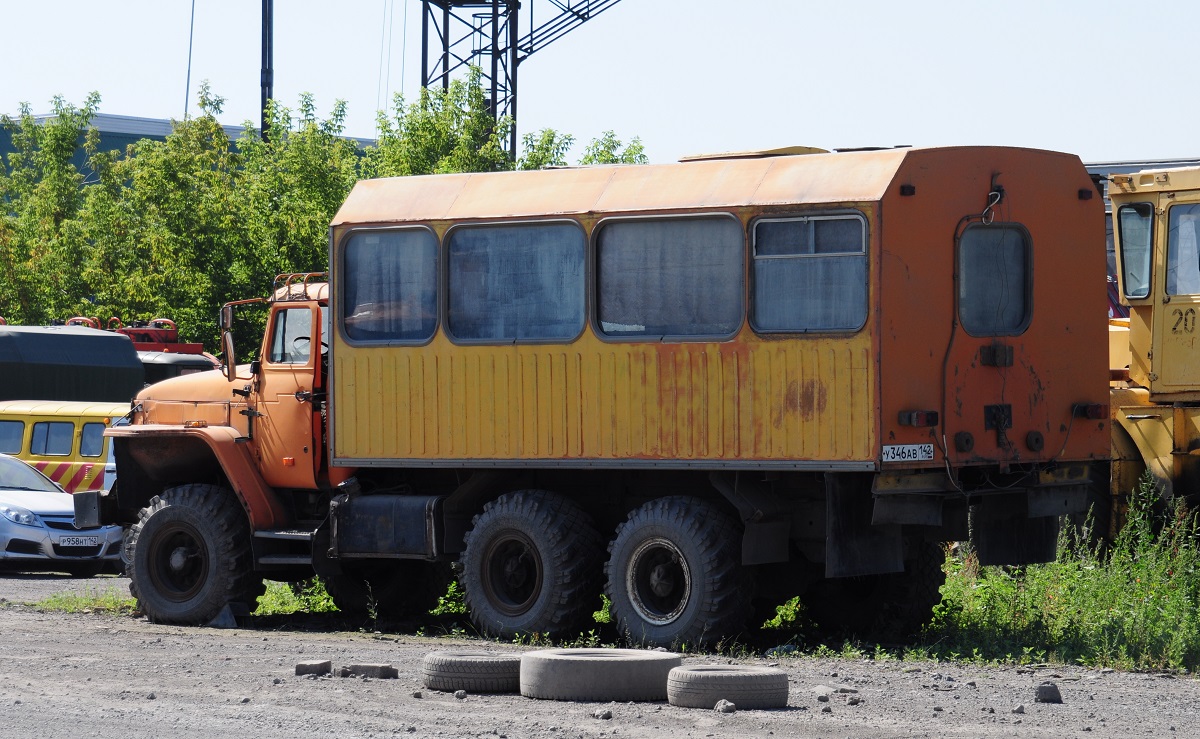 Кемеровская область, № У 346 АВ 142 — Урал-32551-41