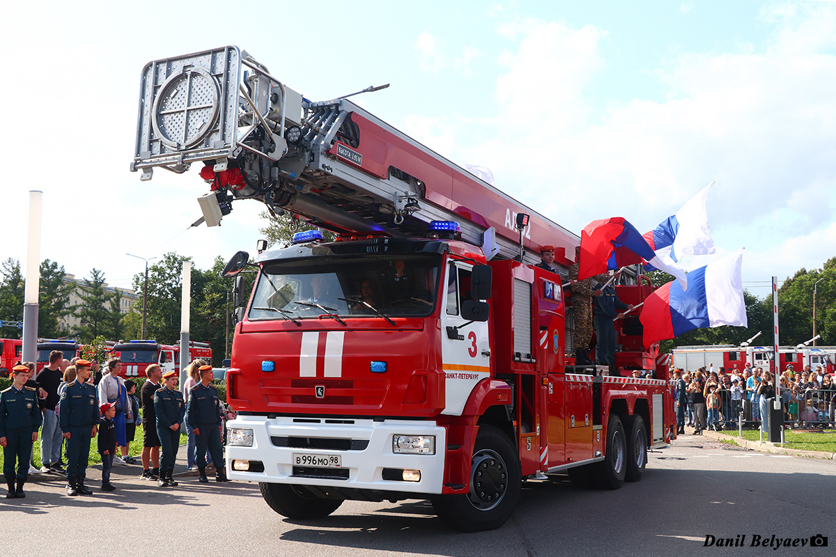 Санкт-Петербург, № В 996 МО 98 — КамАЗ-6520-53