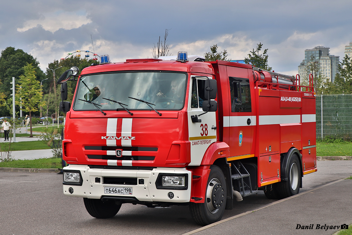 Санкт-Петербург, № Т 646 АС 198 — КамАЗ-43253-G5(69)