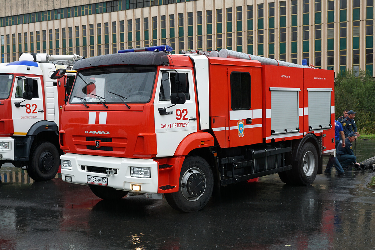Санкт-Петербург, № К 054 МР 198 — КамАЗ-43253-G5(69)