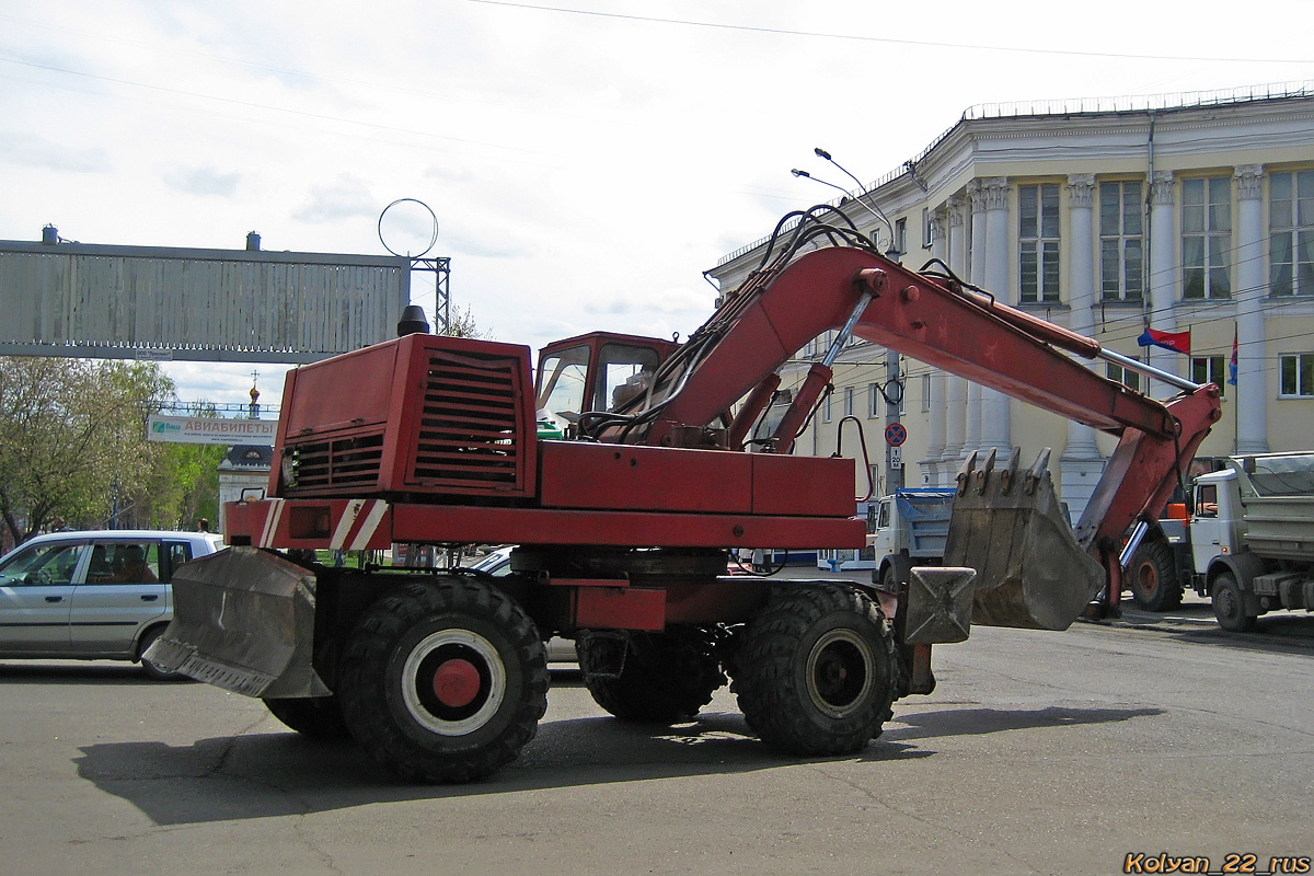 Алтайский край, № (22) Б/Н СТ 1151 — ЭО-4321; Алтайский край — Спецтехника с нечитаемыми на фото номерами