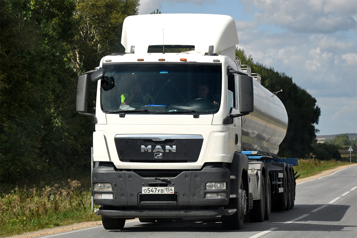 Новосибирская область, № О 547 УВ 154 — MAN TGS 33.440