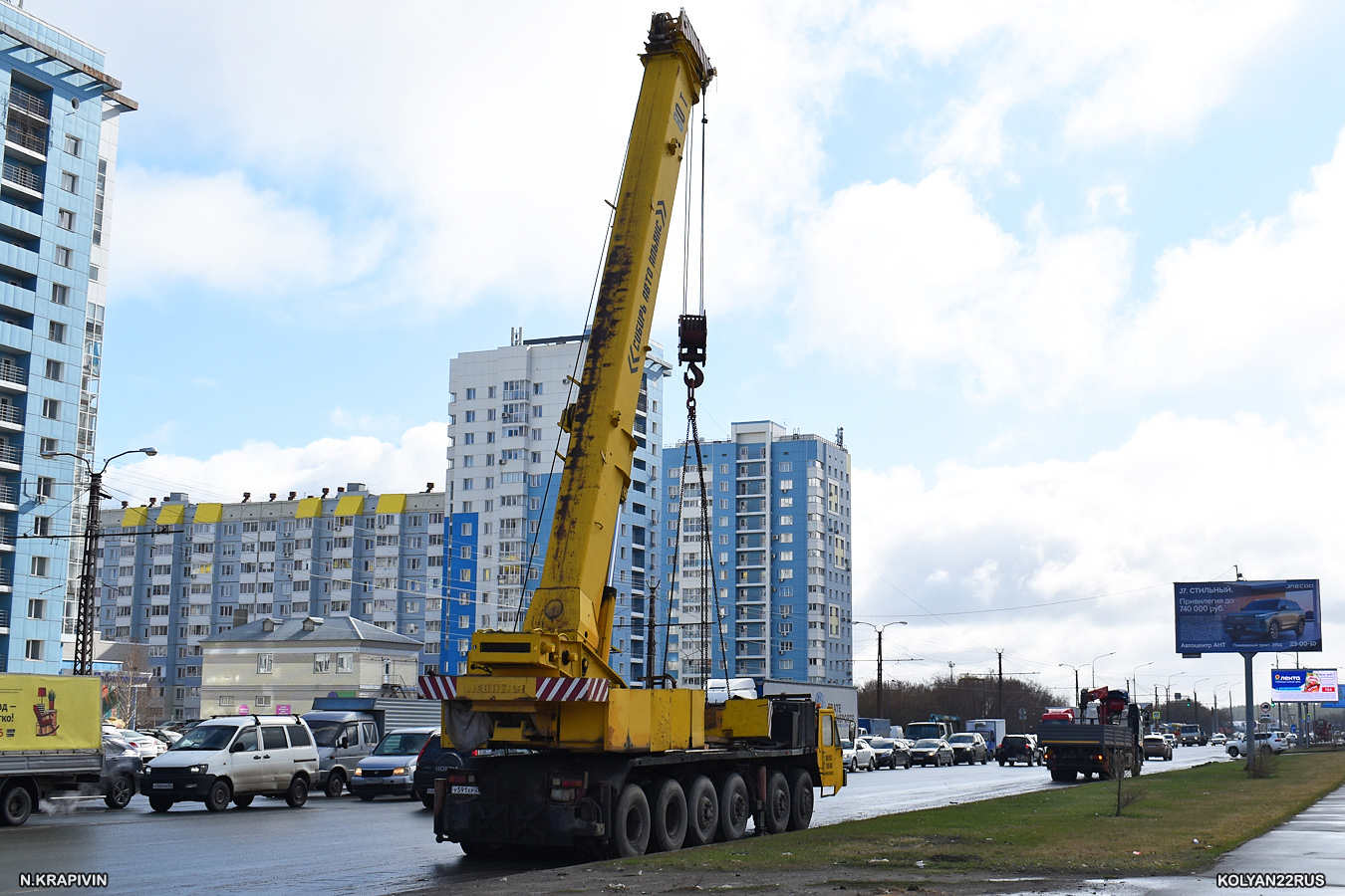 Алтайский край, № У 591 ХР 22 — Liebherr (общая модель)
