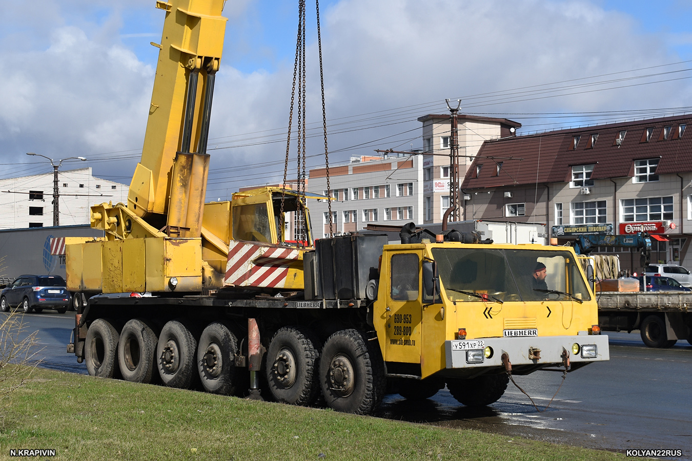 Алтайский край, № У 591 ХР 22 — Liebherr (общая модель)