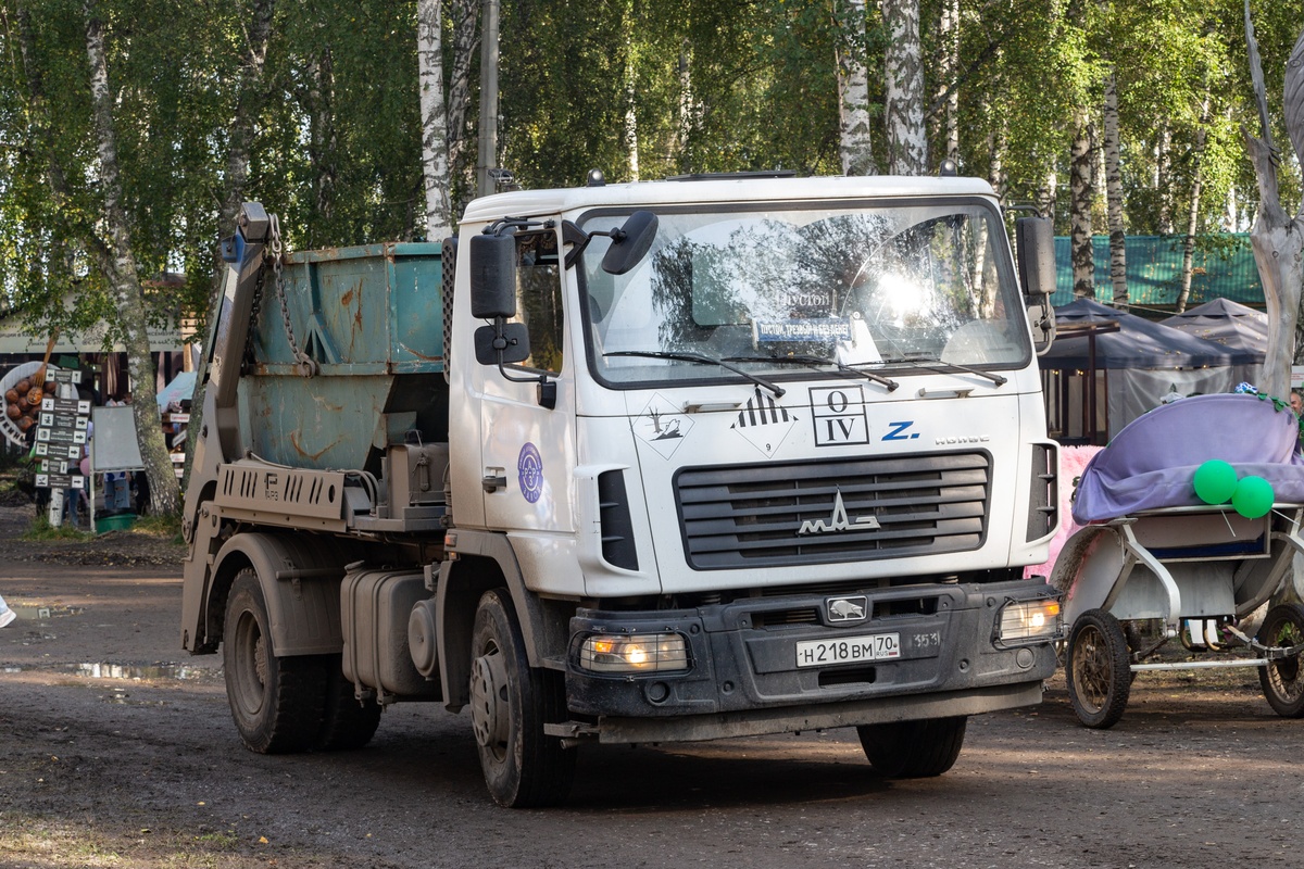 Томская область, № Н 218 ВМ 70 — МАЗ-555025
