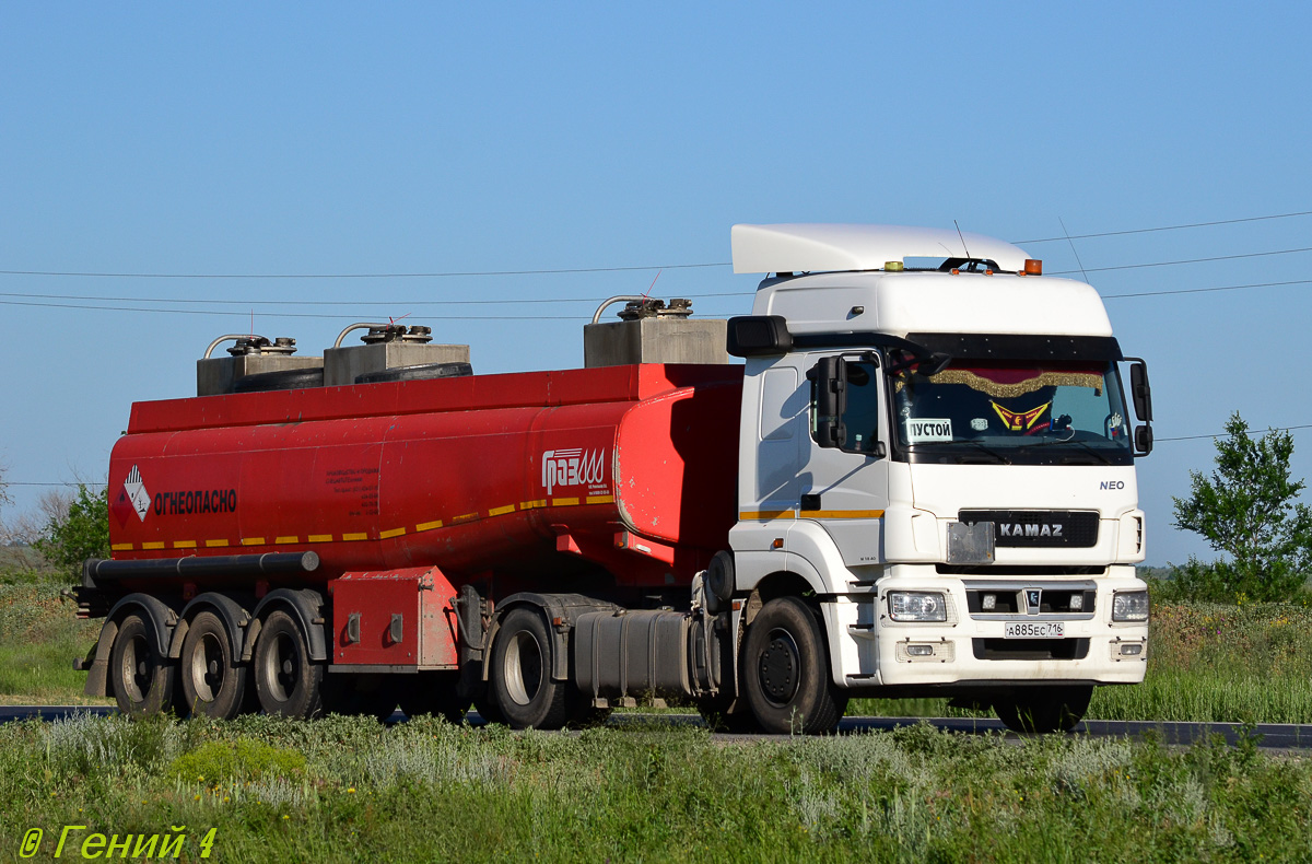 Татарстан, № А 885 ЕС 716 — КамАЗ-5490-S5(87)