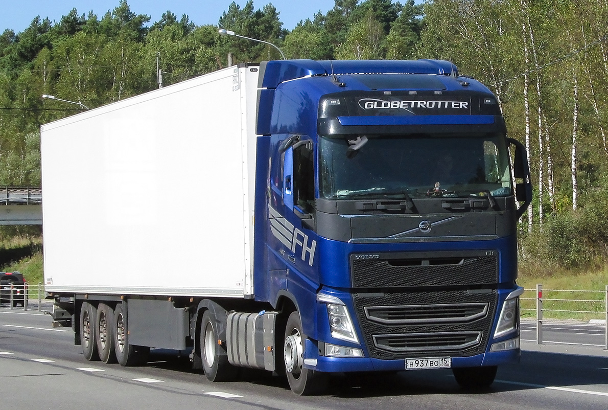 Северная Осетия, № Н 937 ВО 15 — Volvo ('2012) FH.460 [X9P]; Volvo ('2012) FH "Unlimited Edition" (Калужская область)
