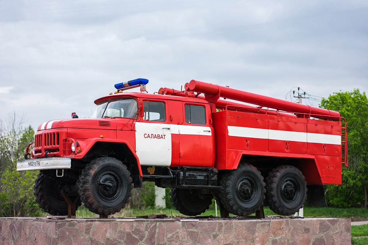 Башкортостан, № А 822 ТЕ 702 — ЗИЛ-131НА (УАМЗ); Техника на постаментах, памятники (Башкортостан)
