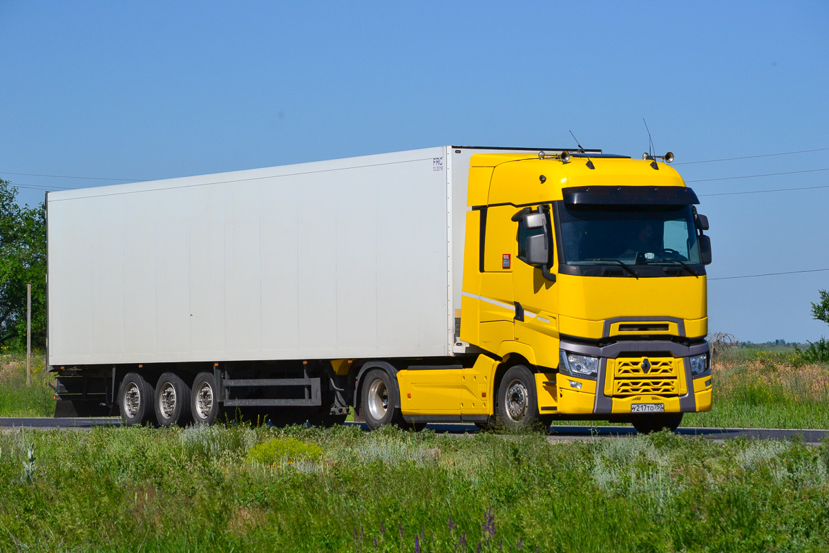 Московская область, № У 217 ТО 750 — Renault T-Series ('2013)