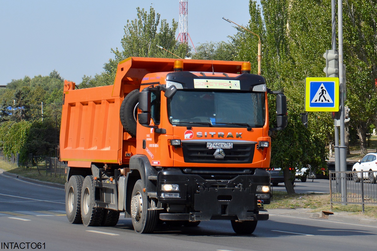Ростовская область, № У 744 ЕХ 761 — Sitrak C7H ZZ3256