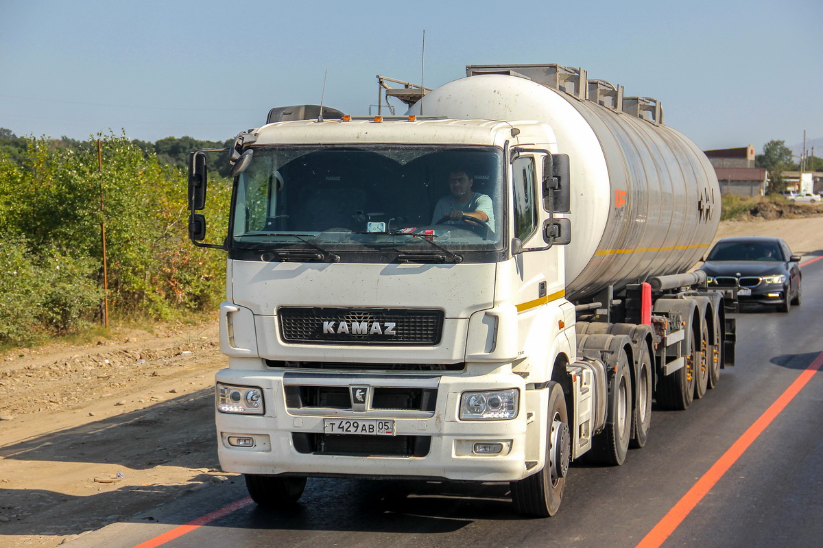 Дагестан, № Т 429 АВ 05 — КамАЗ-65206-T5(68)