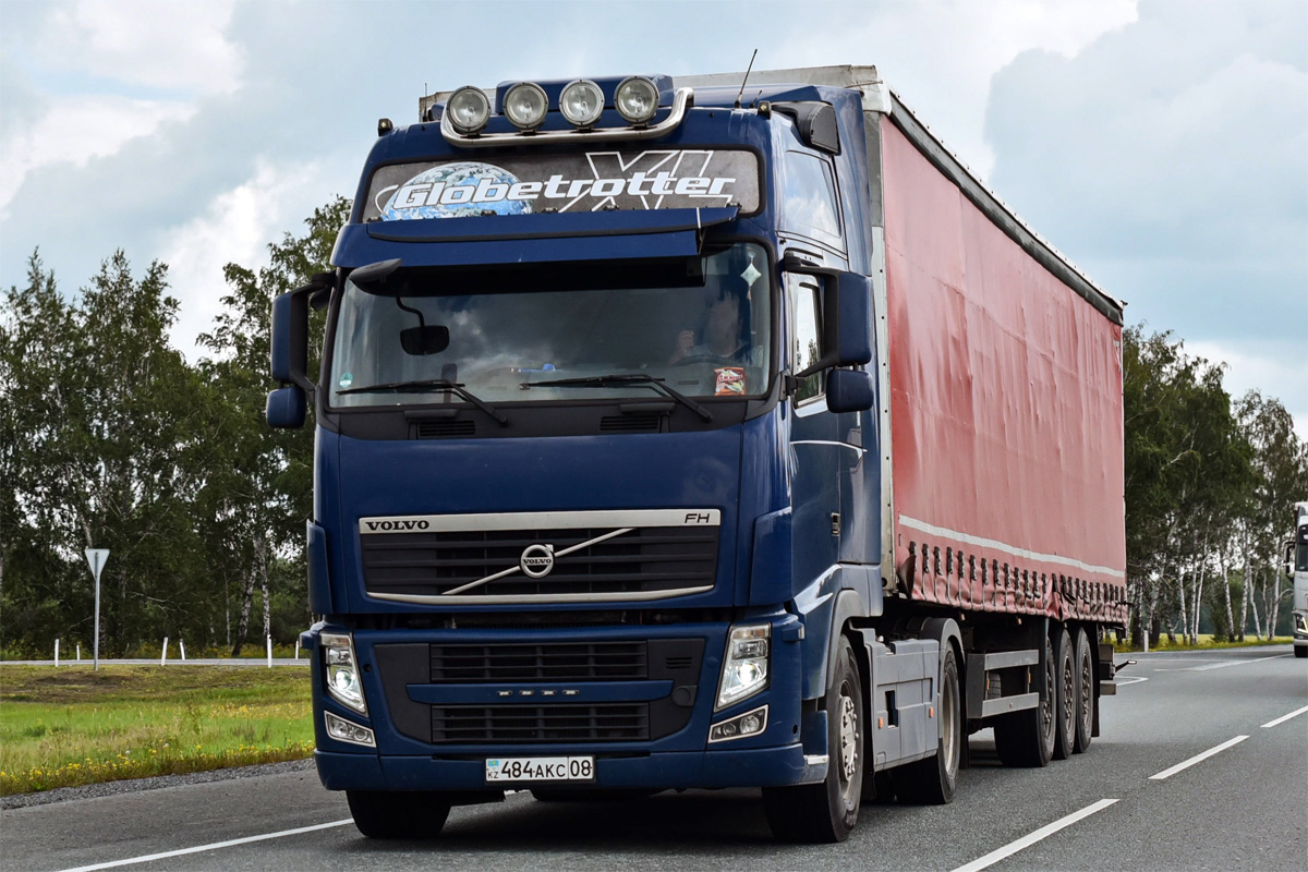 Жамбылская область, № 484 AKC 08 — Volvo ('2008) FH.460