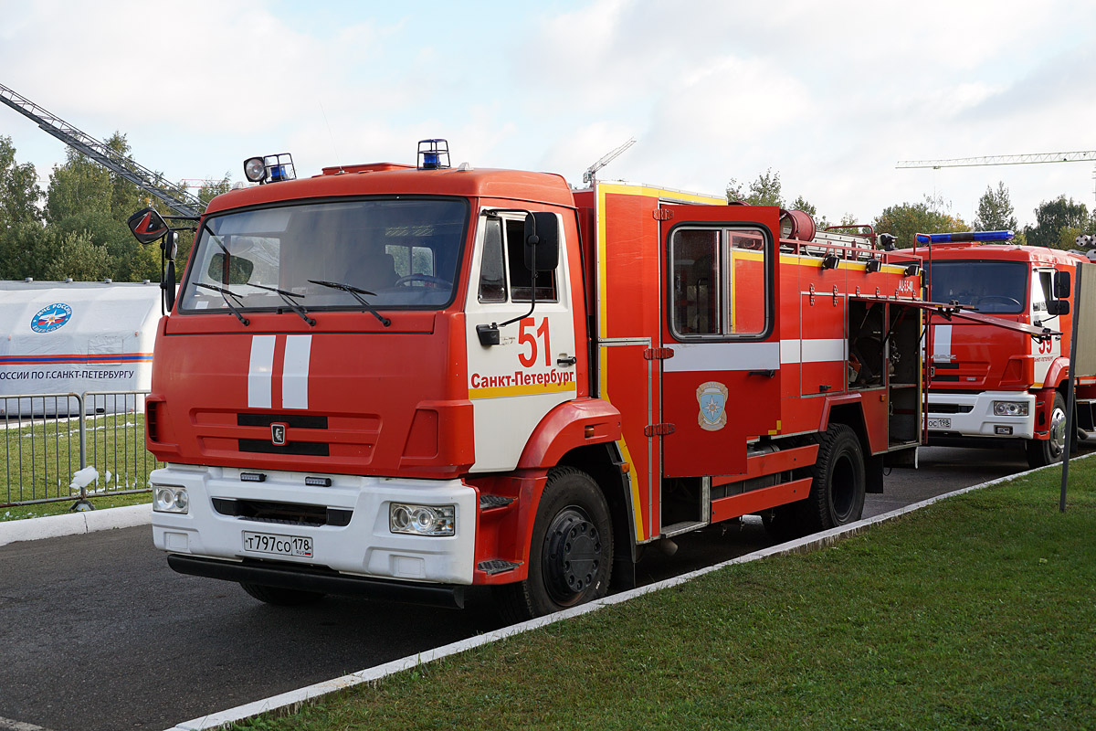 Санкт-Петербург, № Т 797 СО 178 — КамАЗ-43253-R4(28)