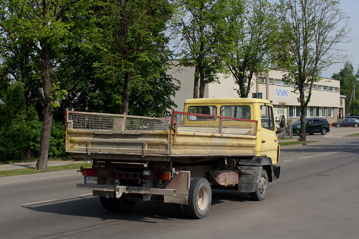 Литва, № JUZ 046 — Mercedes-Benz LK (общая модель)
