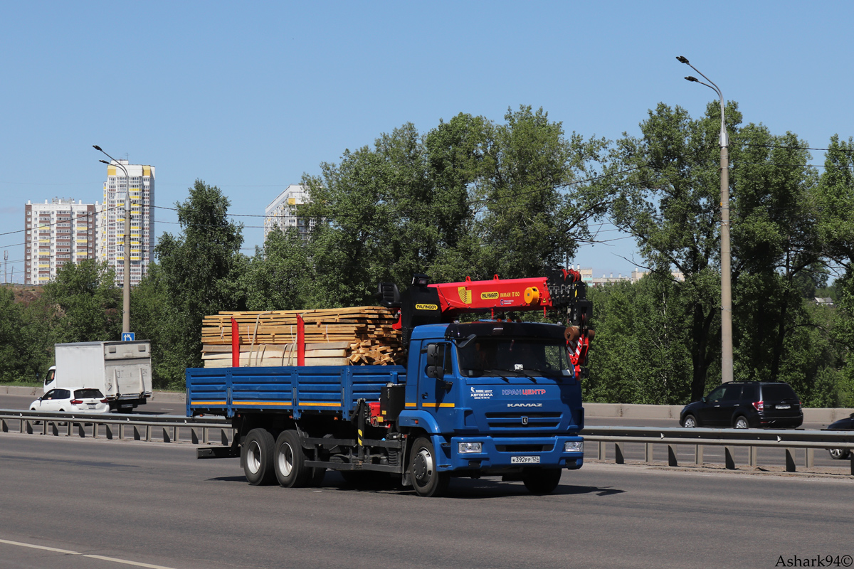 Красноярский край, № К 392 РР 124 — КамАЗ-65117-A5(48)
