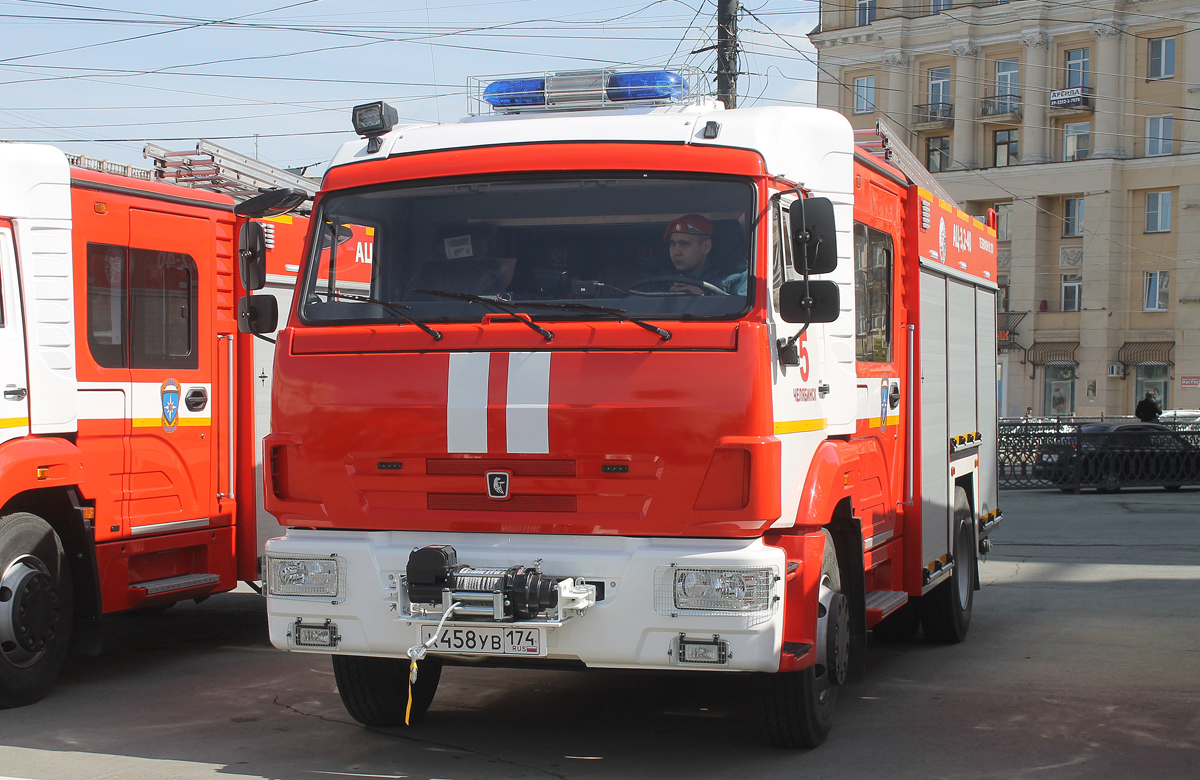 Челябинская область, № К 458 УВ 174 — КамАЗ-43253-G5(69)