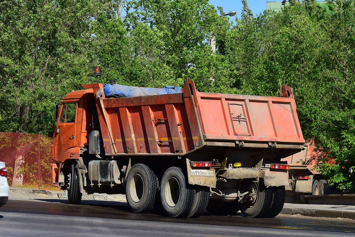Волгоградская область, № В 990 ЕЕ 134 — КамАЗ-65115-L4(19)