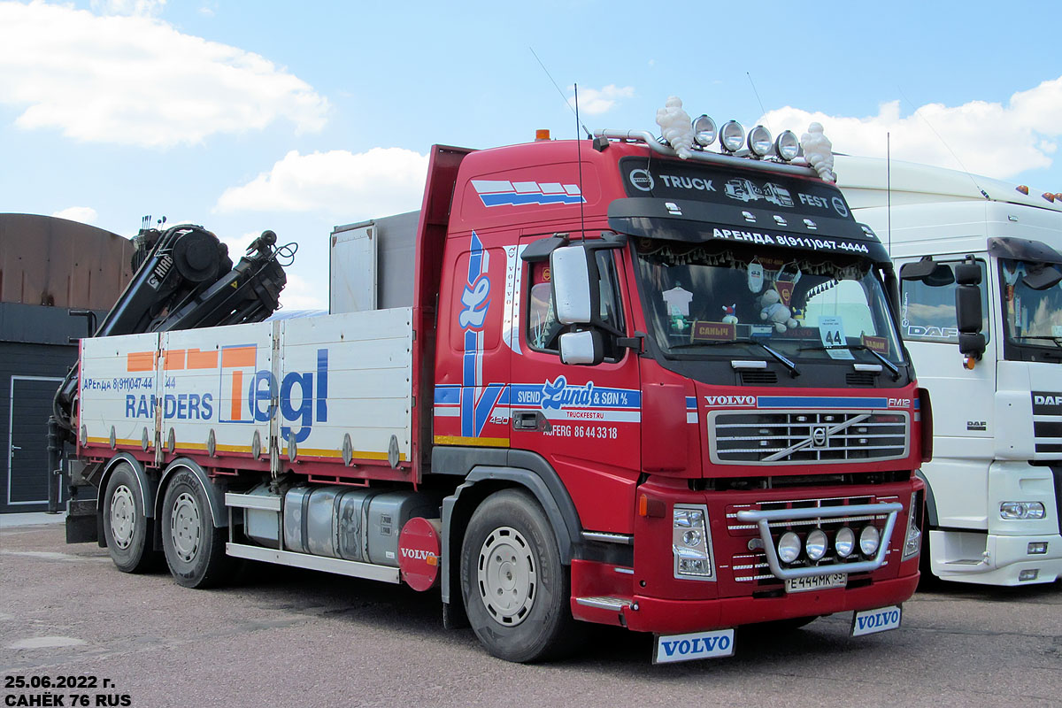 Вологодская область, № Е 444 МК 35 — Volvo ('2002) FM12.480; Московская область — Фестиваль Truckfest 2022