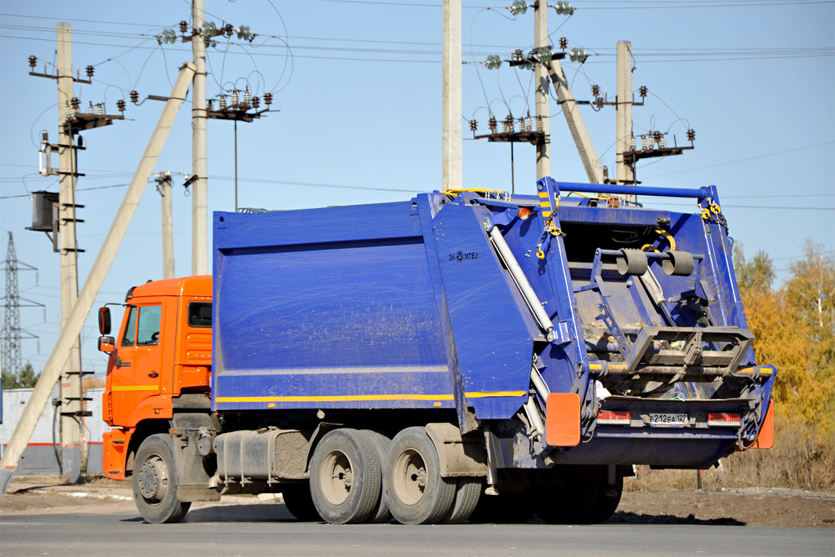 Алтайский край, № Е 212 ЕА 122 — КамАЗ-65115-A5(48)