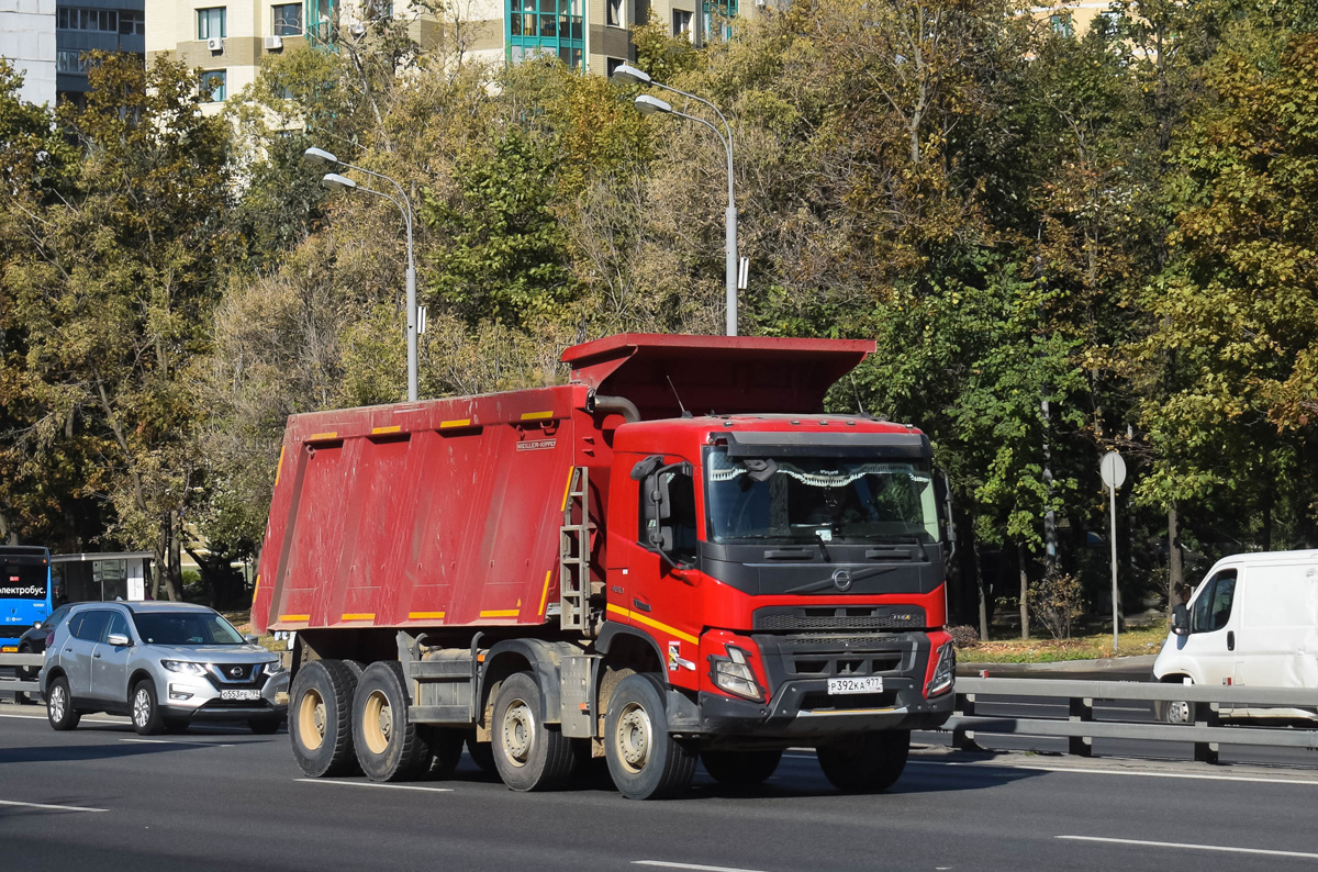 Москва, № Р 392 КА 977 — Volvo ('2020) FMX.460 [X9P]
