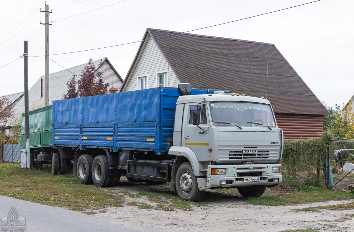 Алтайский край, № М 607 МО 22 — КамАЗ-65117 [651170]