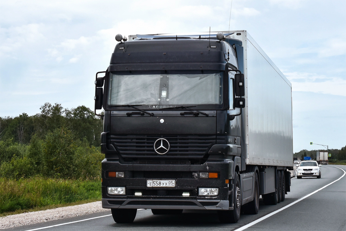 Дагестан, № Е 558 УХ 05 — Mercedes-Benz Actros ('1997) 1843