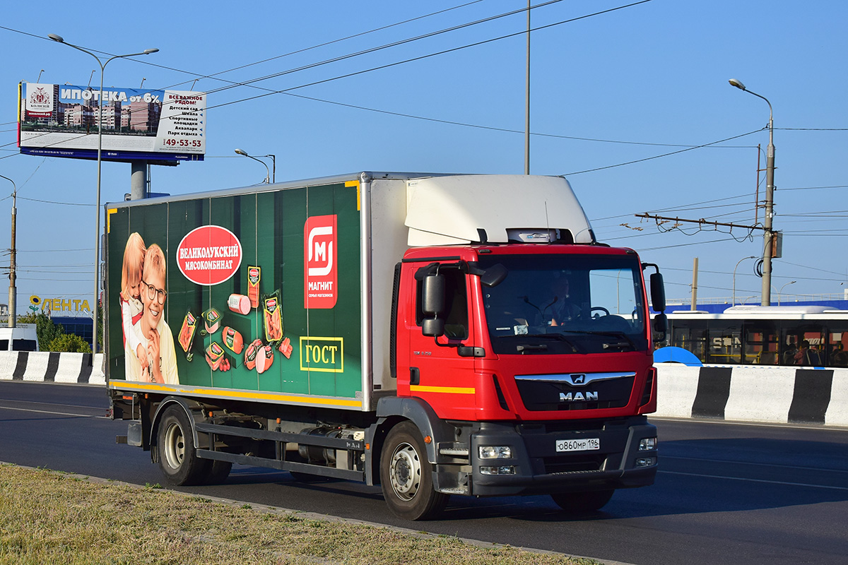 Волгоградская область, № О 860 МР 196 — MAN TGM 18.250