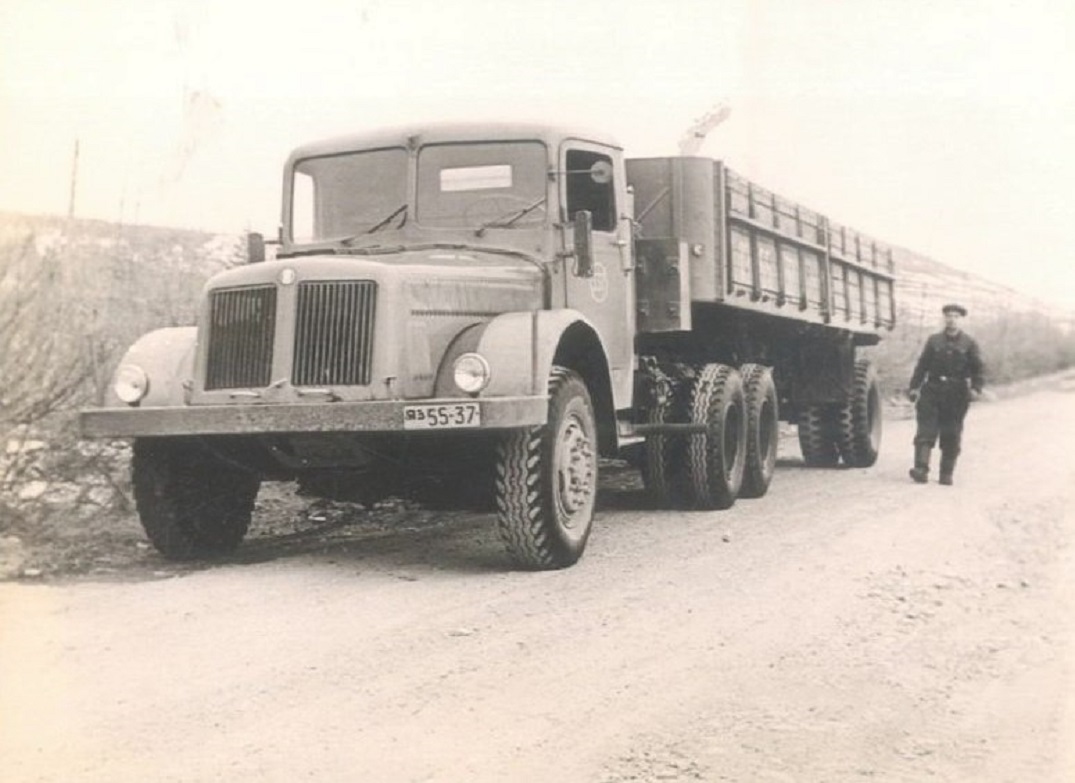 Саха (Якутия), № ЯЗ 55-37 — Tatra 111; Исторические фотографии (до 2000 года) (Саха (Якутия))