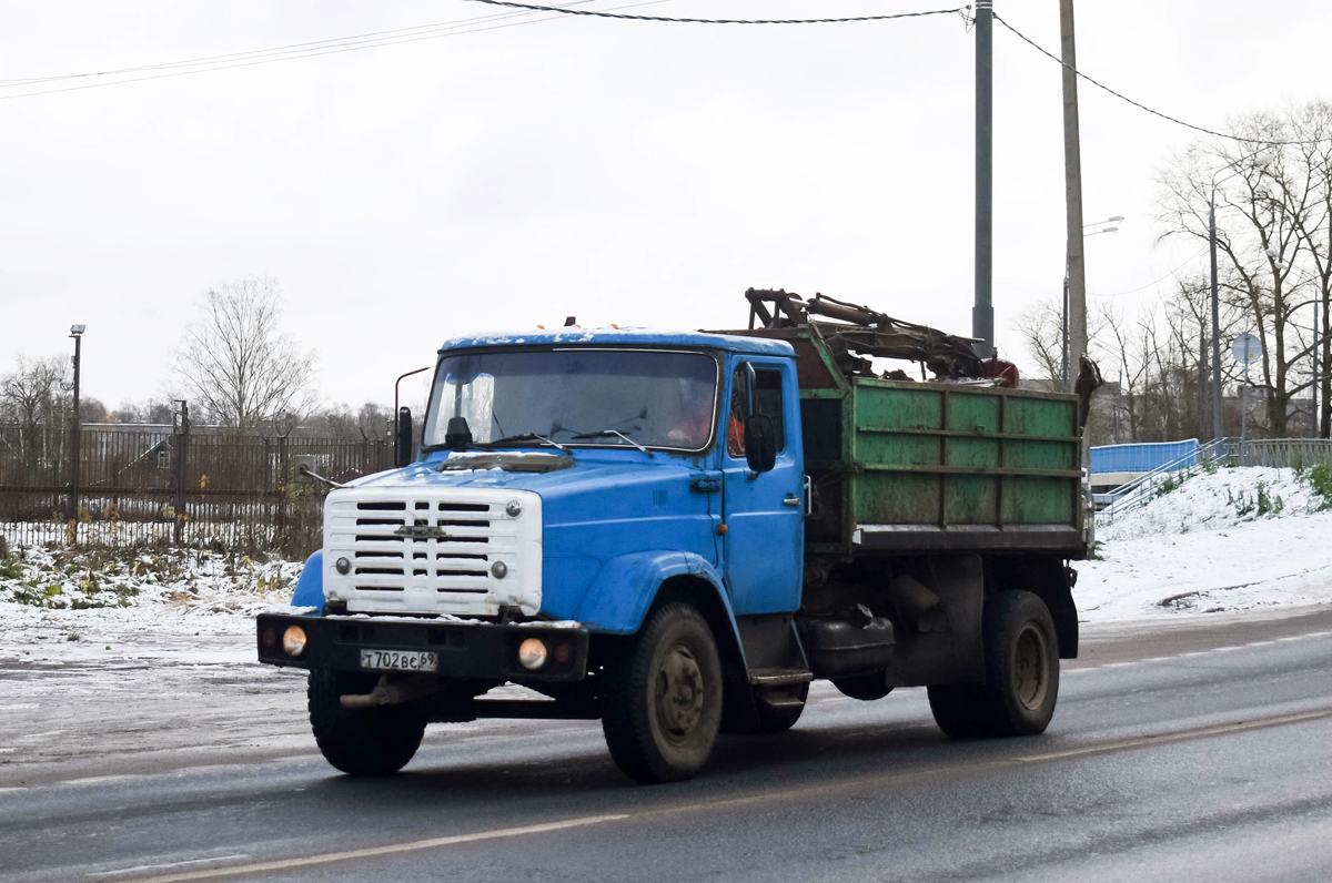Тверская область, № Т 702 ВС 69 — ЗИЛ-4331/4329/4332/4333/4335 (общ.мод.)