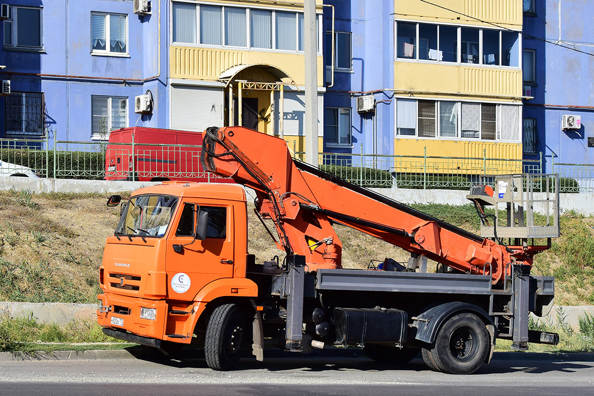 Волгоградская область, № К 825 ВО 777 — КамАЗ-43253-R4(28)