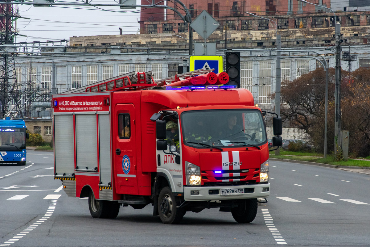 Санкт-Петербург, № М 762 ВН 198 — Isuzu NPS75 [Z7X]