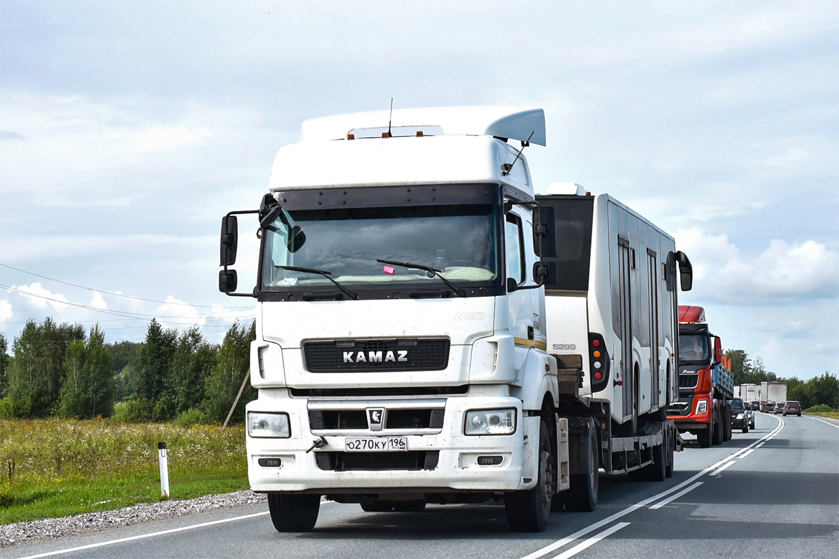 Свердловская область, № О 270 КУ 196 — КамАЗ-5490-S5(87)