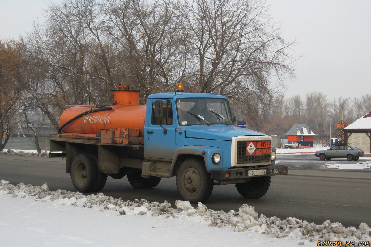 Алтайский край, № У 831 МО 22 — ГАЗ-3307
